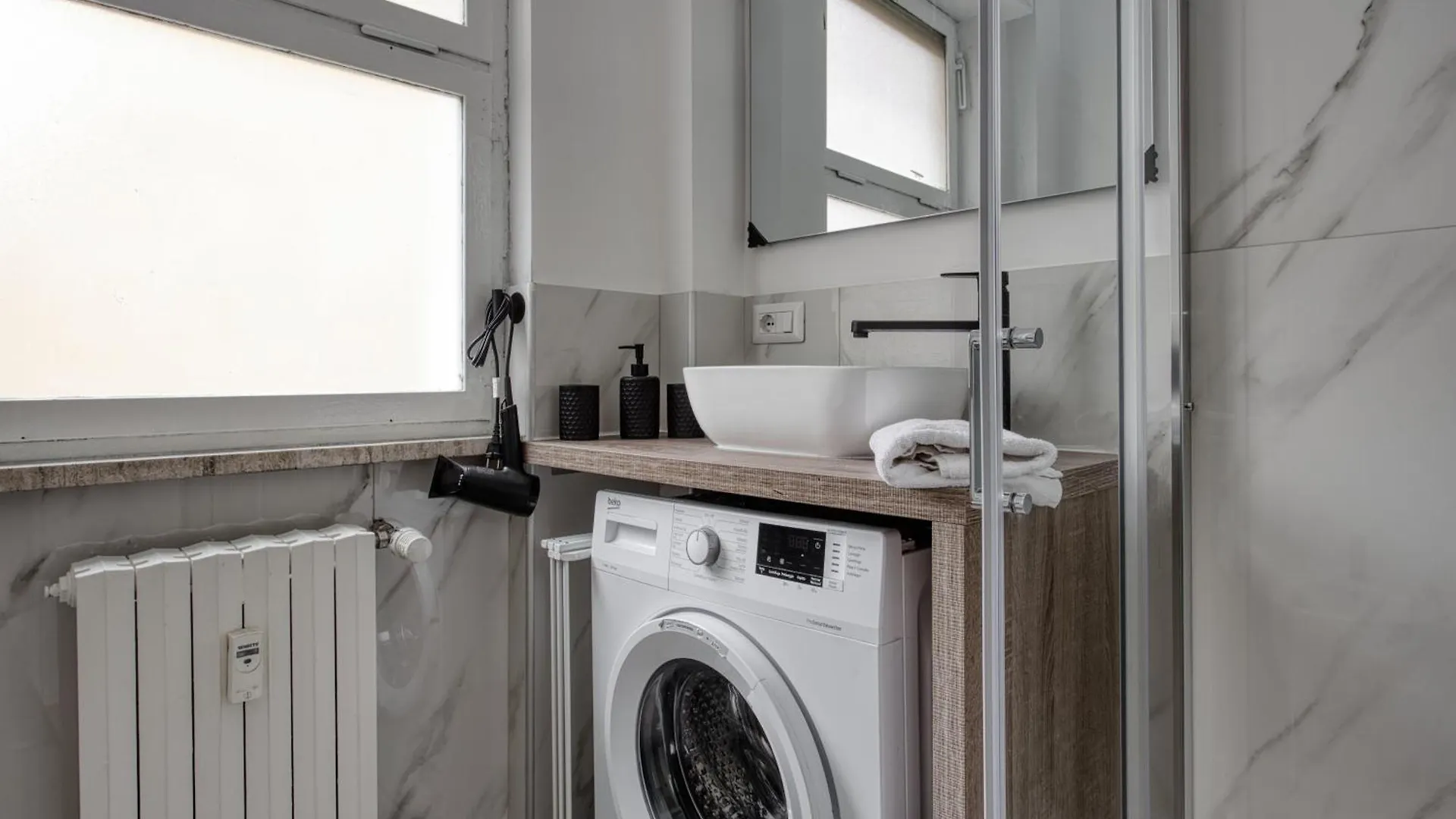 Joivy Elegant Double Studios Near Subway Station Milan