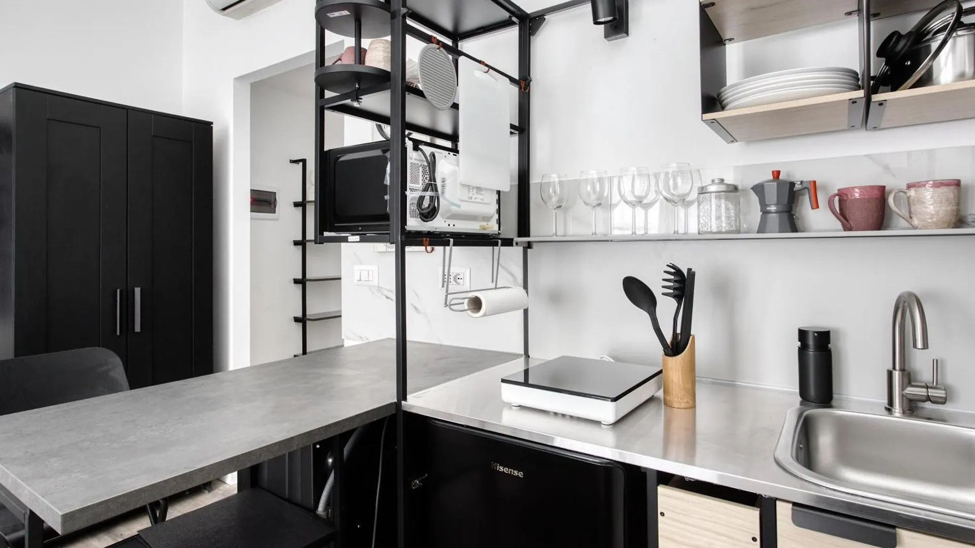 Joivy Elegant Double Studios Near Subway Station Milan 0*,