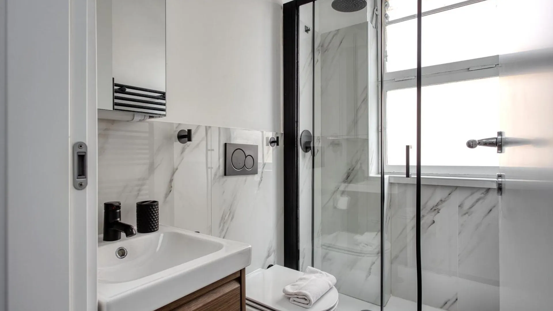 Joivy Elegant Double Studios Near Subway Station Milano 0*,